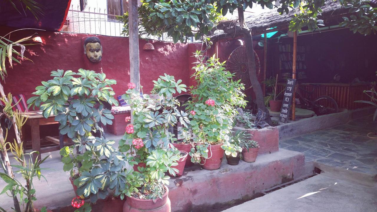 Phat Kath'S Secret Garden Backpackers Hostel Kathmandu Exterior photo